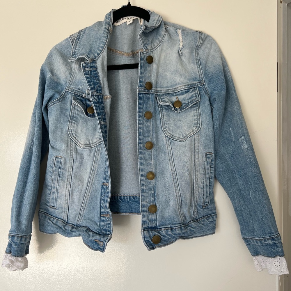 Denim Jacket, light wash, destroyed, Ashley Mason, lace cuffs